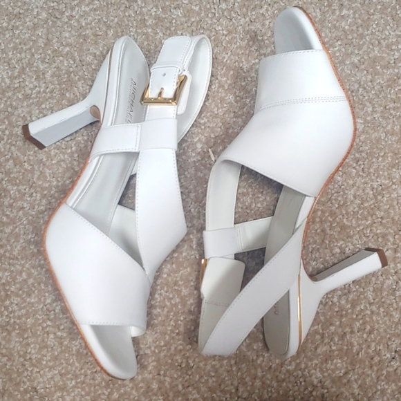 Michael Kors Cleo Sandals - Picture 6 of 6